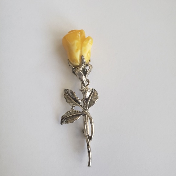 Jewelry - Vintage 925 Sterling Silver Baltic Amber Pin